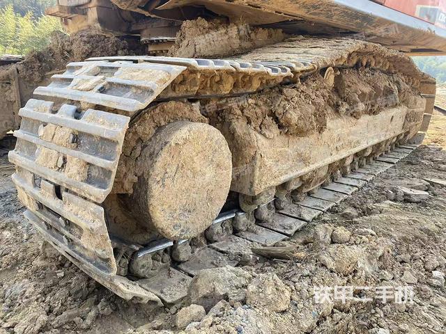 单侧履带整体（整机外观）