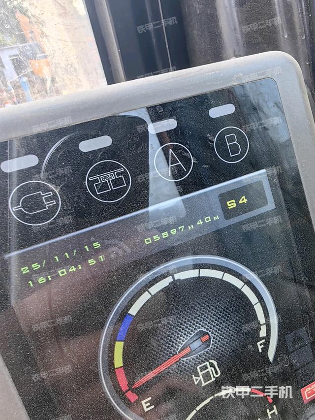 小時(shí)表（駕駛室部分）