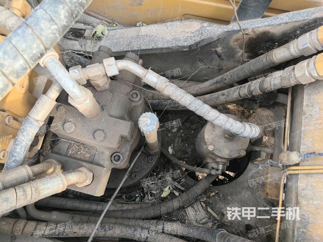 回轉(zhuǎn)馬達(dá)（上車(chē)部件）