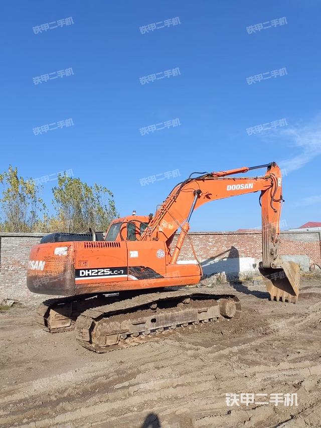 整机右后45°（整机外观）