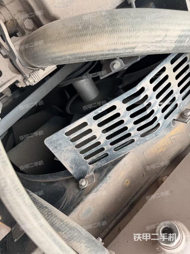 水箱+风扇特写（上车部件）