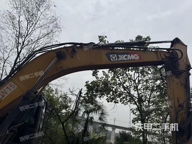 大臂整体 右侧（工作和回转装置）