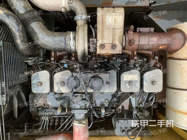 发动机整体俯视（整机外观）