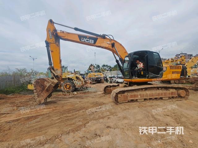 杰西博JS240LC挖掘机