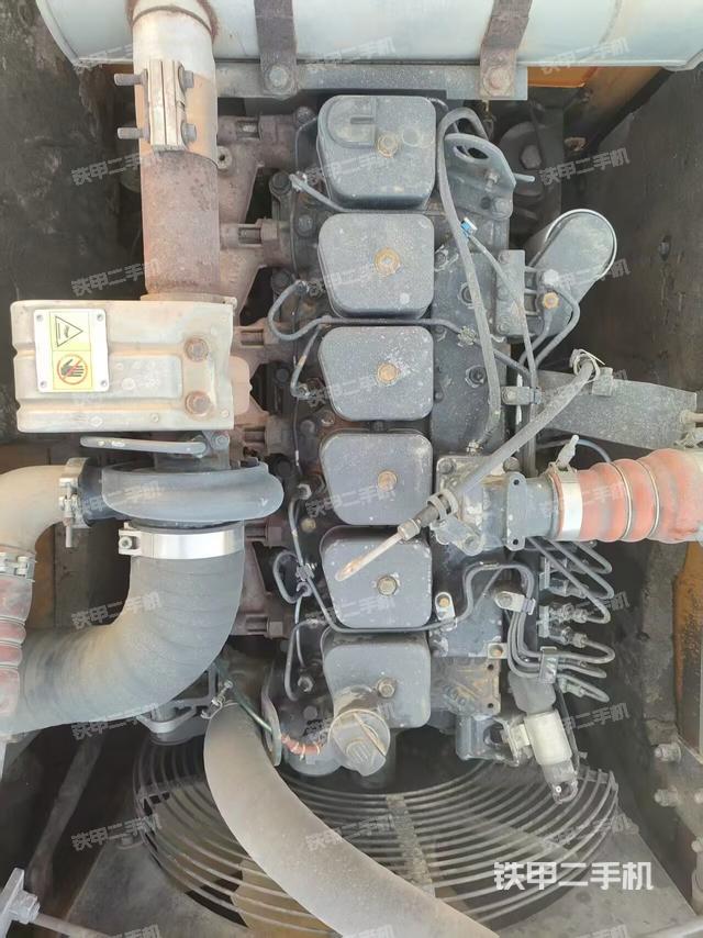 發(fā)動(dòng)機(jī)整體俯視（整機(jī)外觀）