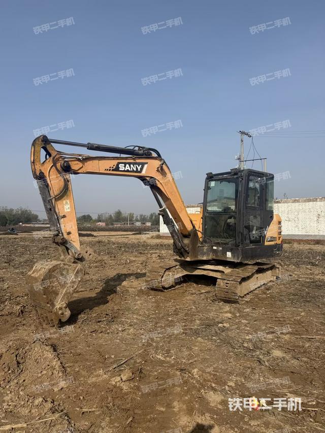 三一重工SY55C挖掘机