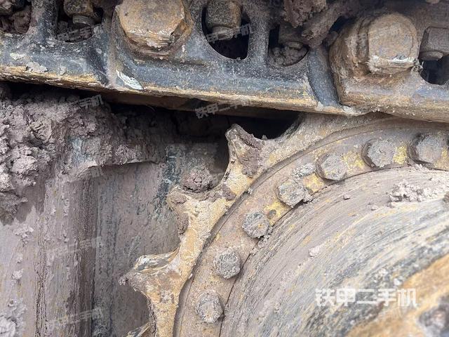 单侧履带整体（整机外观）