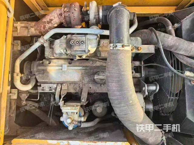 發(fā)動機(jī)整體俯視（整機(jī)外觀）