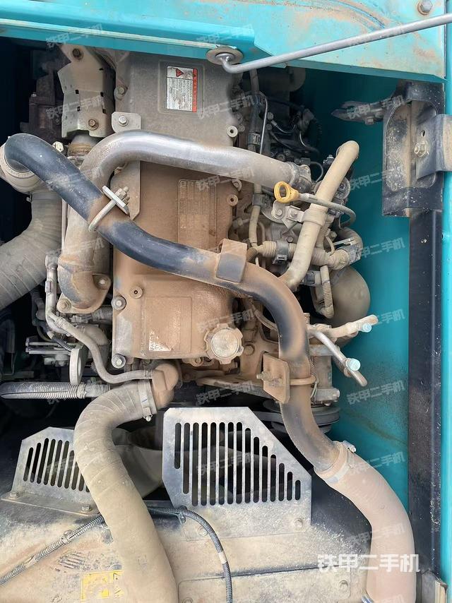 發(fā)動機(jī)整體俯視（整機(jī)外觀）