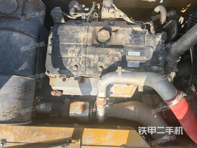 发动机室（上车部件）