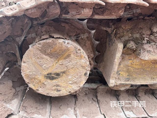 左驱动轮（行走机构）