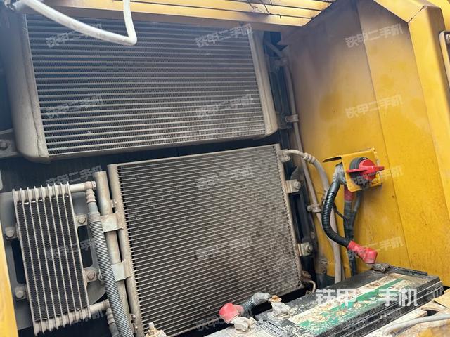 散热器正面（大件舱室）