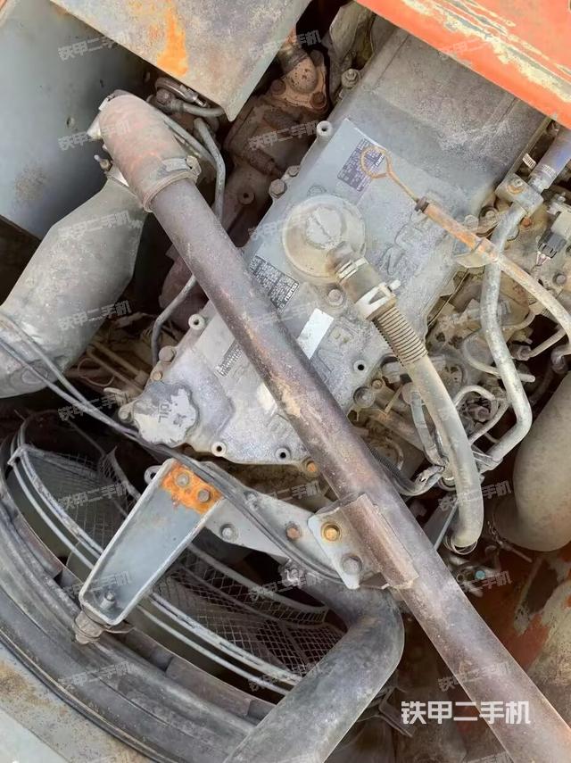 發(fā)動(dòng)機(jī)整體俯視（整機(jī)外觀）