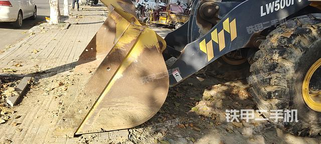 工作裝置整體（整機外觀及大件）