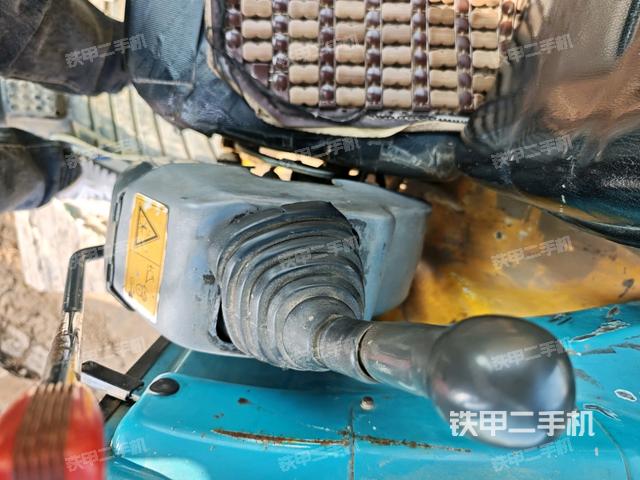 顶棚整体（驾驶室部分）