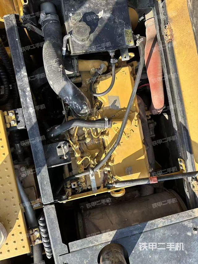 发动机整体俯视（整机外观）