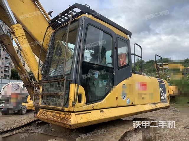 小松PC350-7挖掘机