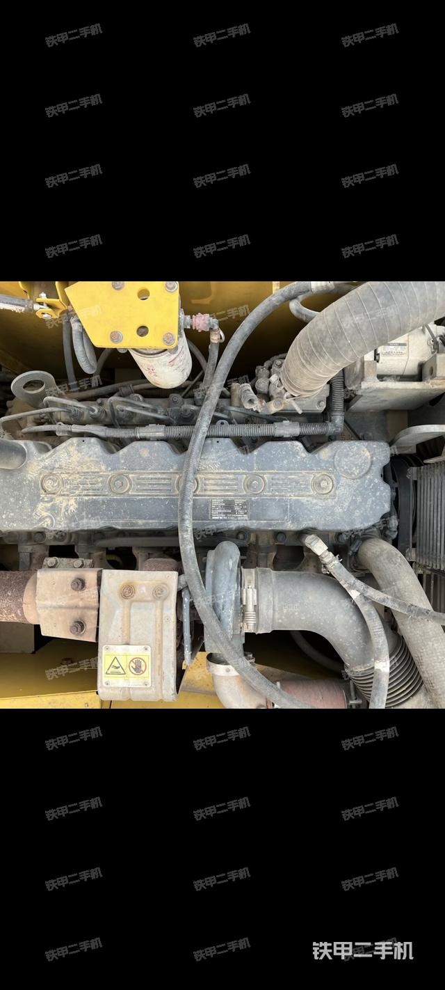 发动机整体俯视（整机外观）