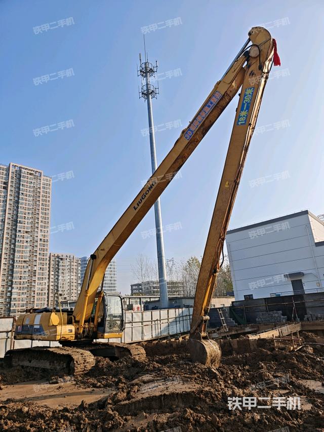 柳工CLG925LL挖掘機(jī)