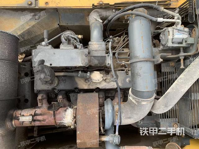 发动机整体俯视（整机外观）