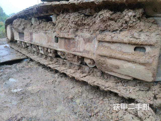 右側(cè)履帶整體（行走機構(gòu)）