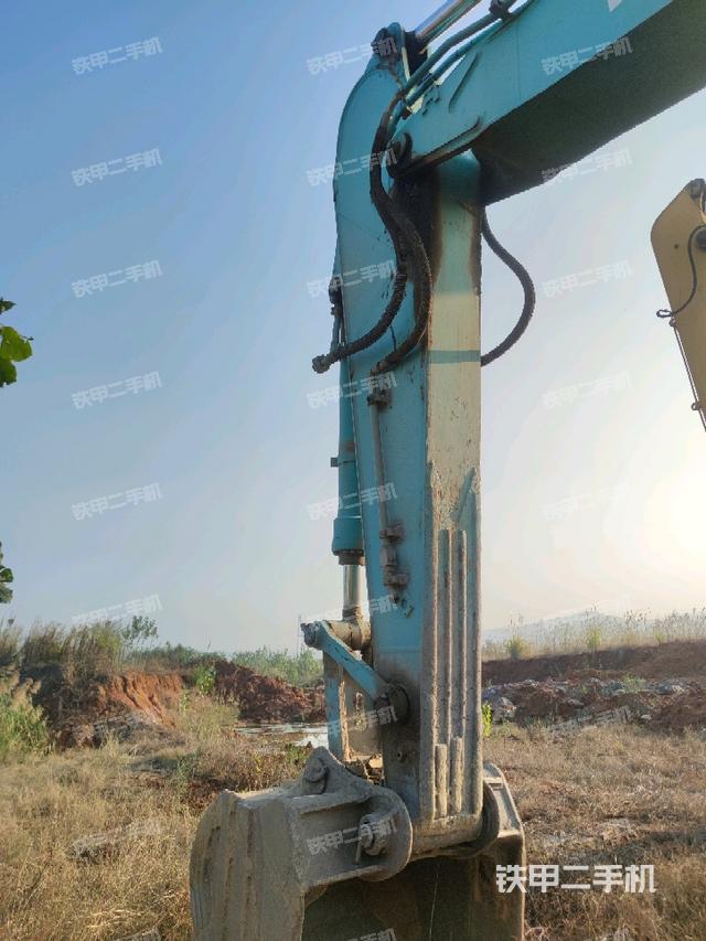 小臂整體左后（工作和回轉(zhuǎn)裝置）