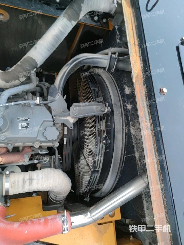 水箱+風(fēng)扇特寫（上車部件）