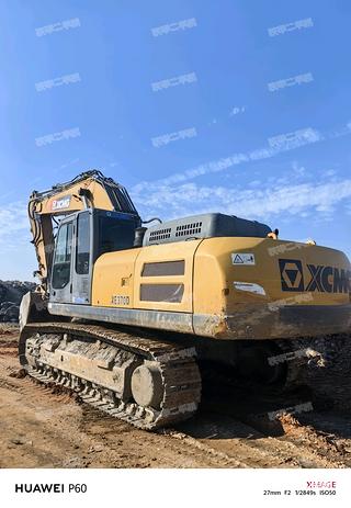 徐工XE370D挖掘機(jī)