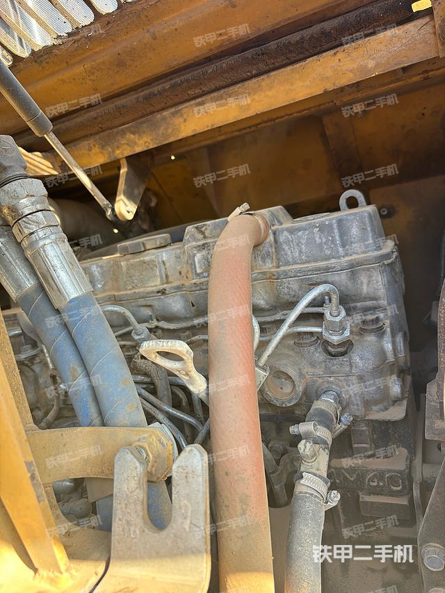 發(fā)動(dòng)機(jī)整體俯視（整機(jī)外觀）