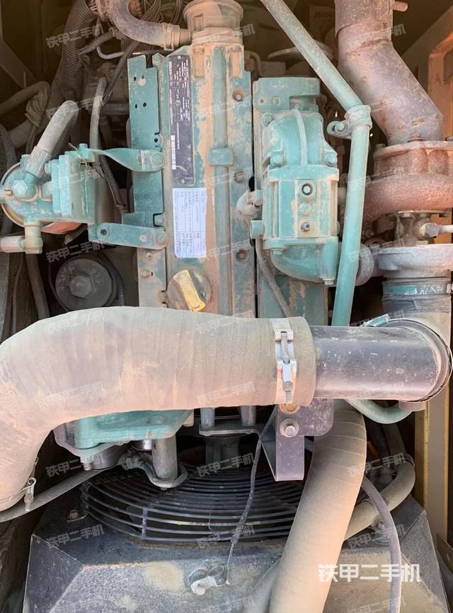 發(fā)動(dòng)機(jī)整體俯視（整機(jī)外觀）