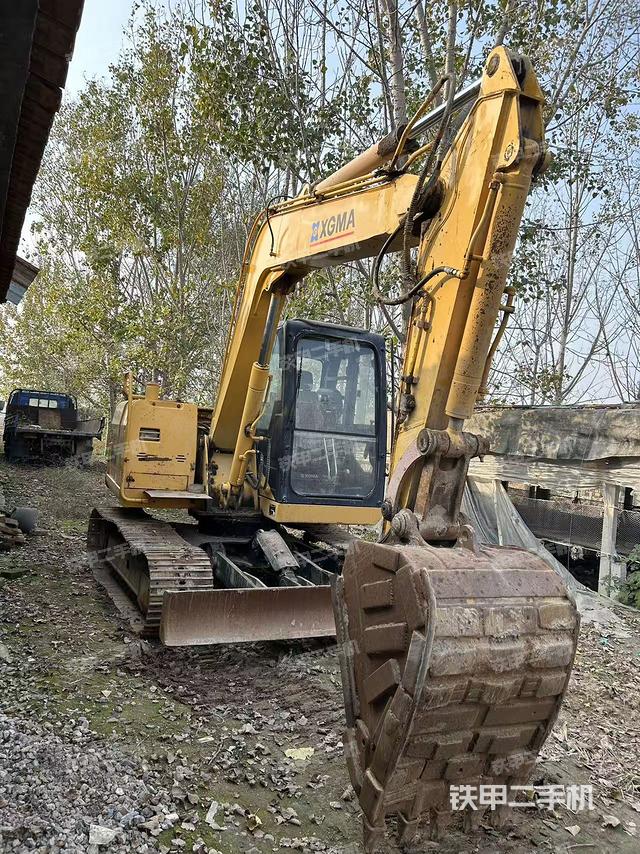 整機右后45°（整機外觀）
