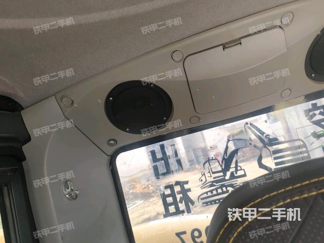 后窗玻璃角標(biāo)（駕駛室部分）