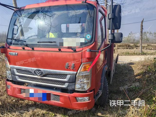 中國重汽4X2平板運輸車
