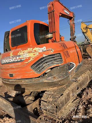 斗山DX75-9C挖掘機(jī)