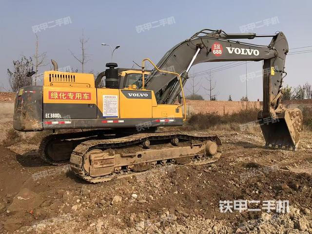 整機右后45°（整機外觀）