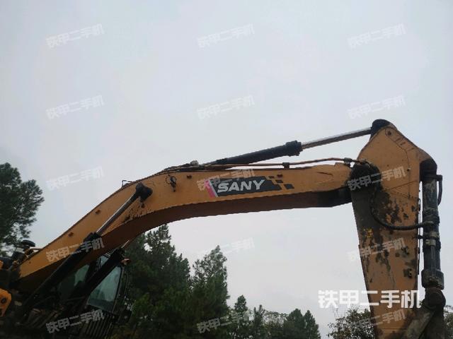 大臂整體?右側(cè)（工作和回轉(zhuǎn)裝置）