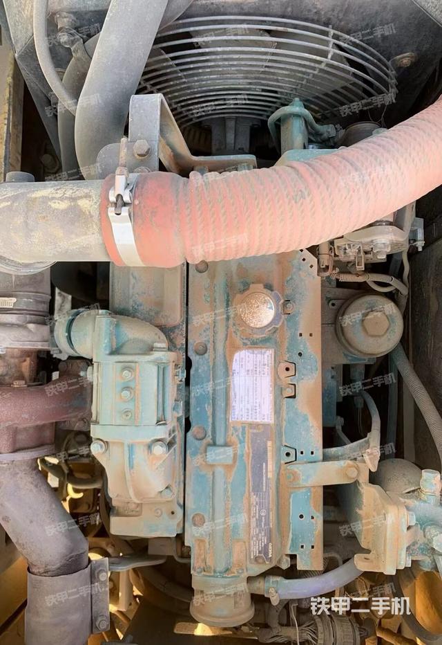 發(fā)動(dòng)機(jī)整體俯視（整機(jī)外觀）