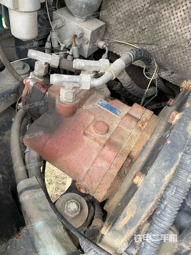 發(fā)動機整體俯視（整機外觀）