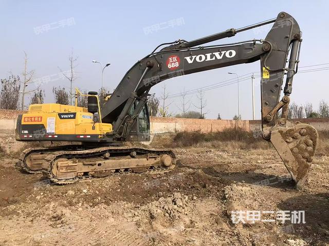 整機右后45°（整機外觀）