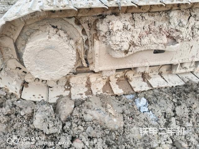 左侧履带整体 （行走机构）