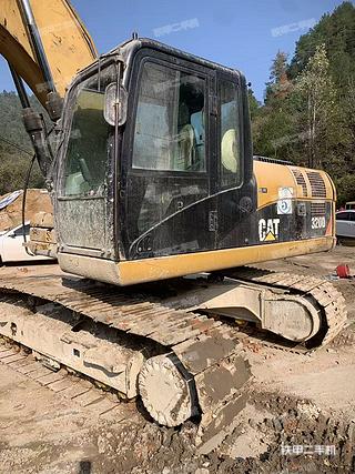 CATERPILLAR 320D Excavator