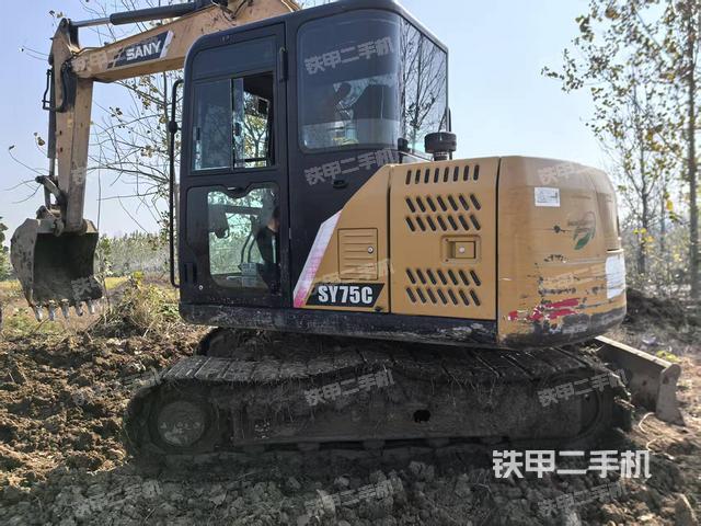 单侧履带整体（整机外观）