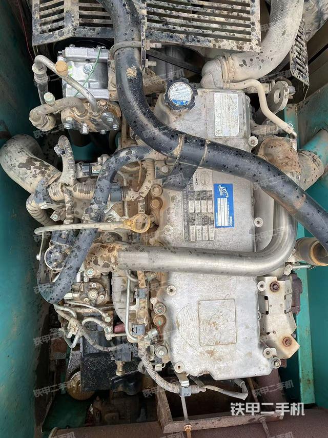 发动机整体俯视（整机外观）