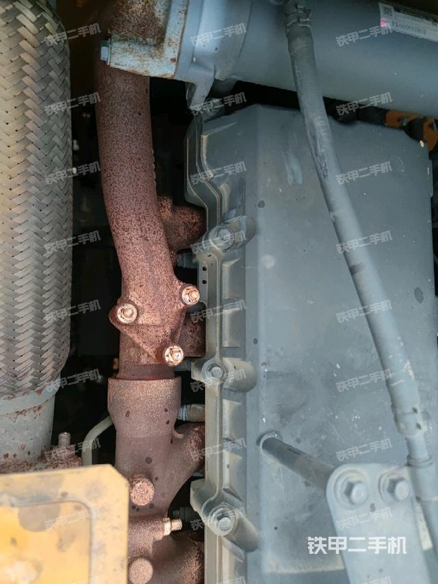 氣門室蓋螺絲特寫（上車部件）