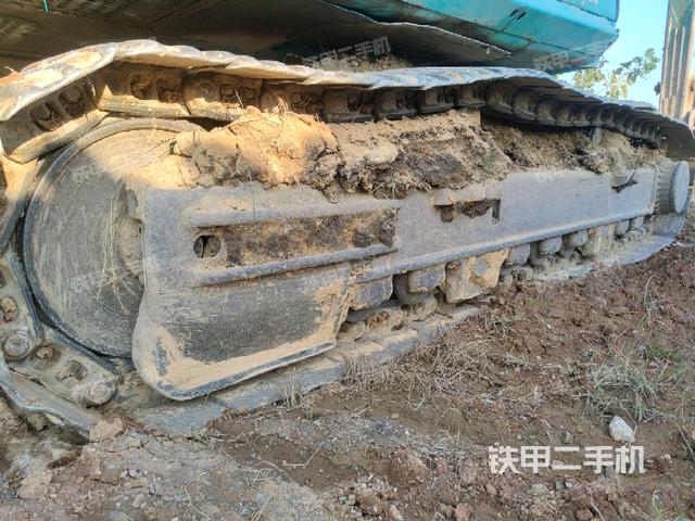 左側(cè)履帶整體?（行走機(jī)構(gòu)）