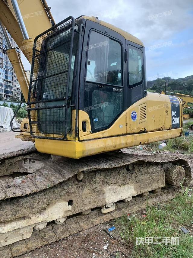 小松PC200-7挖掘机