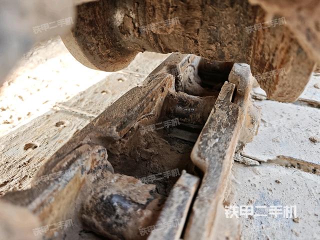 左侧行走马达盖板（行走机构）