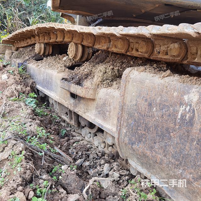 單側(cè)履帶整體（整機(jī)外觀）