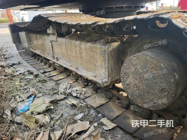 单侧履带整体（整机外观）