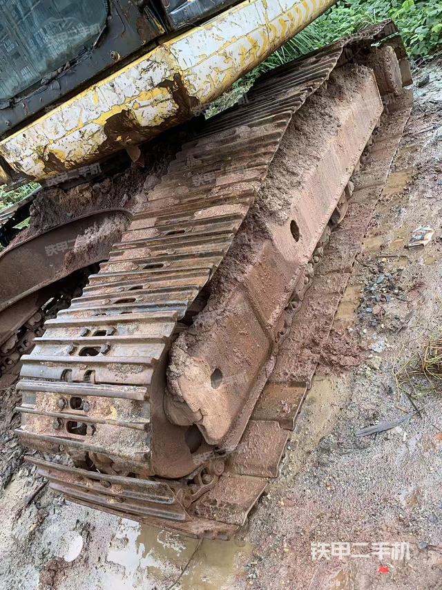 单侧履带整体（整机外观）